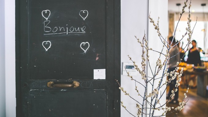 Bonjour